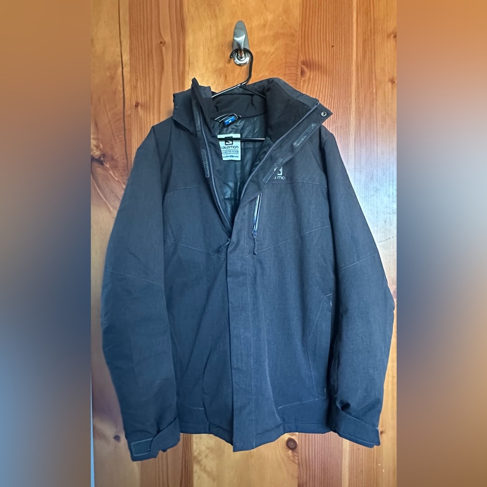 Solomon - Men’s Ski Jacket - Medium (tall fit)
